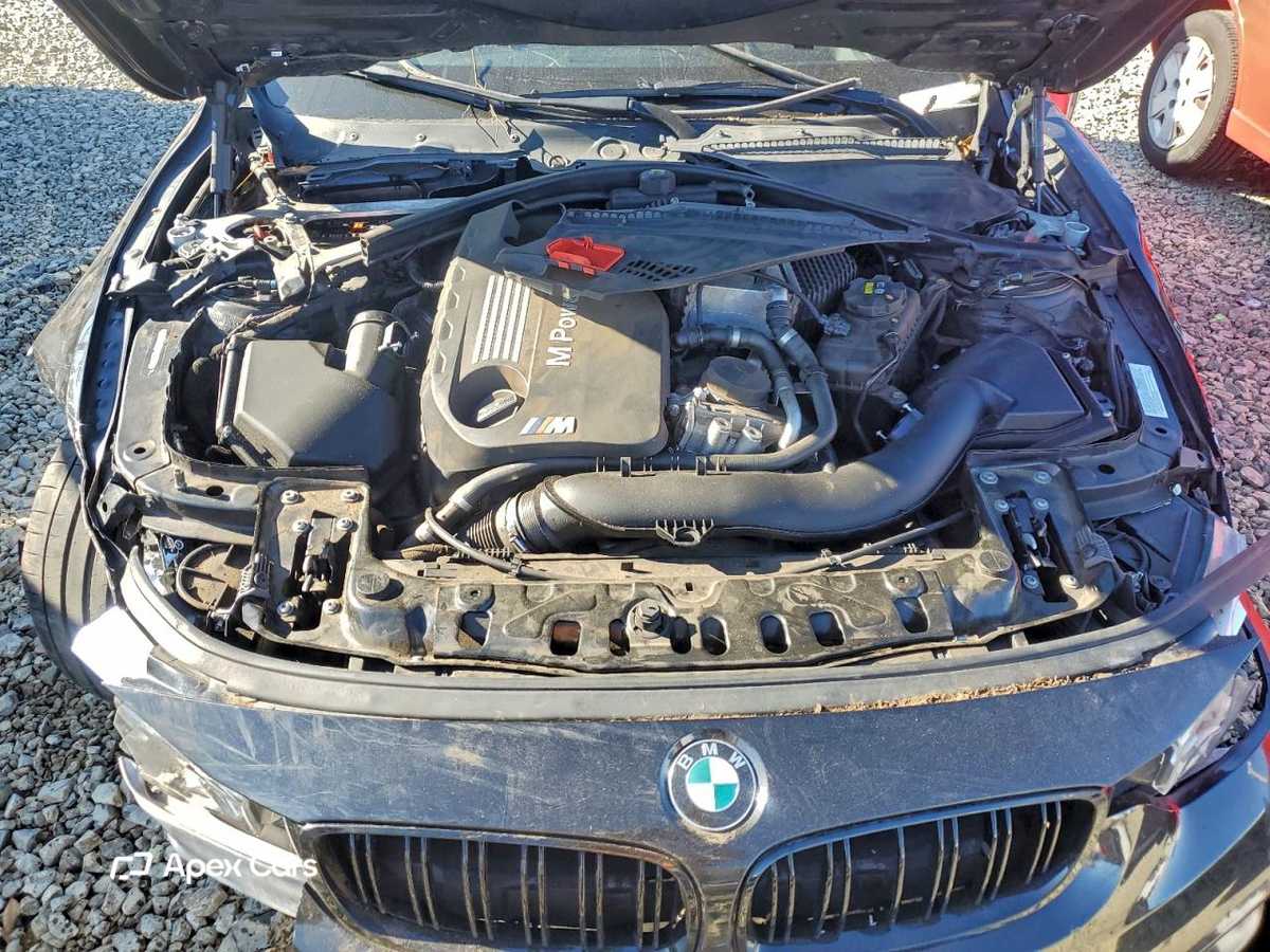 BMW M4 2015