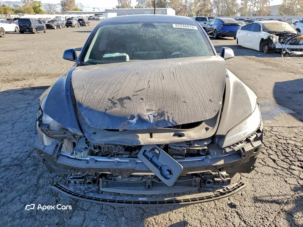 Tesla Model 3 2024
