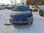 Mitsubishi Outlander 2011