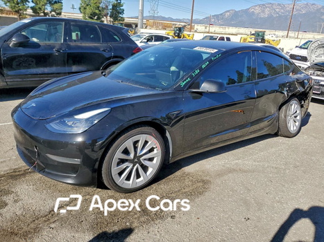 Tesla Model 3 2021 - Image 1 of 12