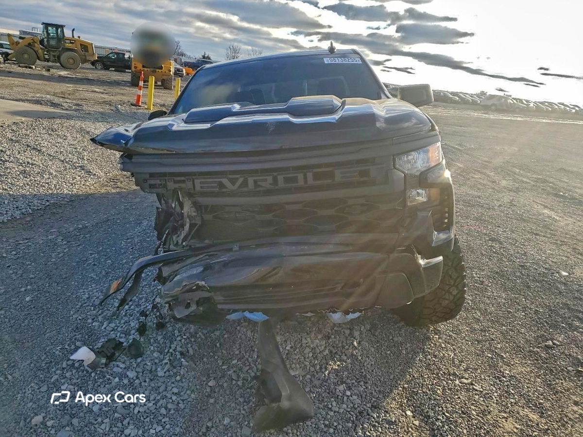 Chevrolet Silverado 2023