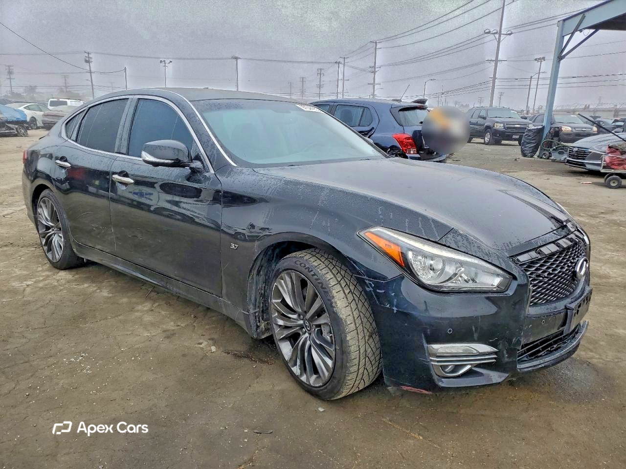 Infiniti Q70 2017