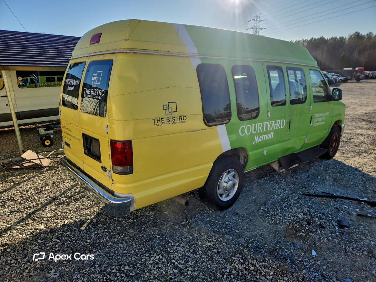 Ford Econoline 2008