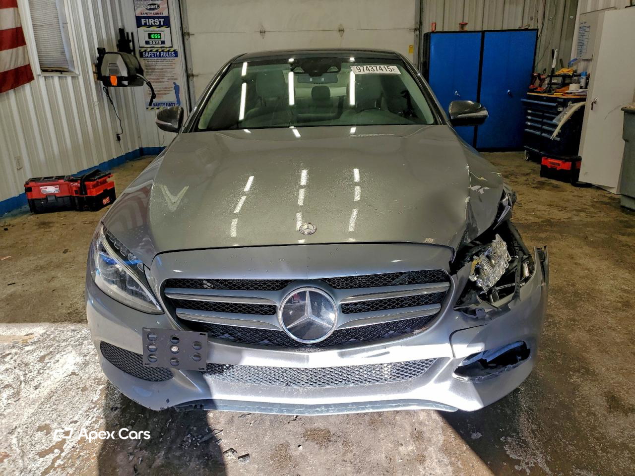 Mercedes-Benz  2015