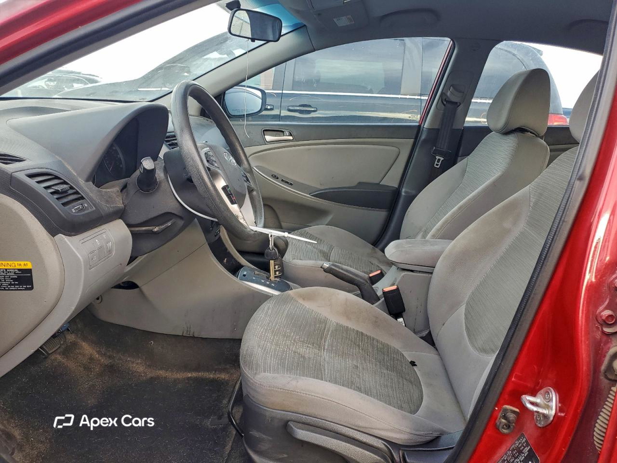Hyundai Accent 2015