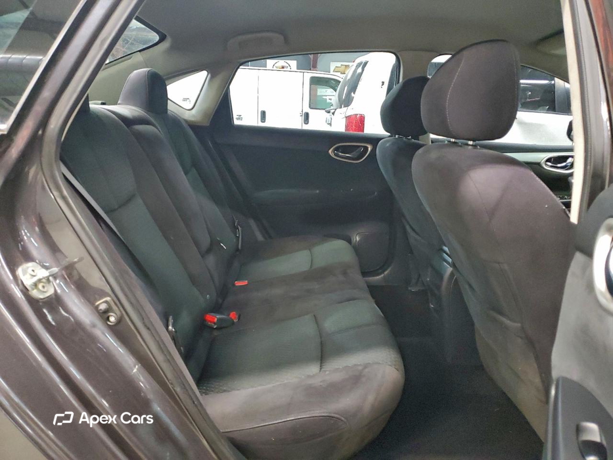 Nissan Sentra 2015