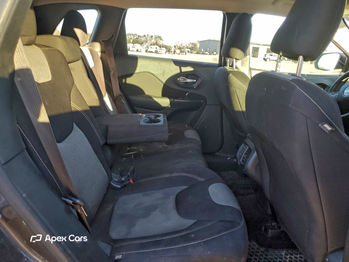 Jeep Cherokee 2016