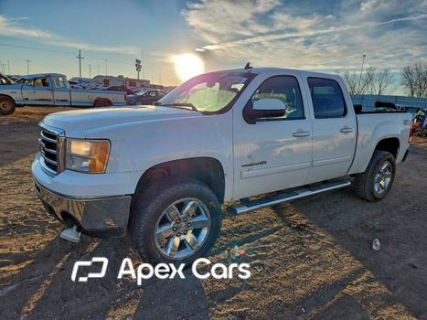 GMC Sierra 2013 - Image 1 of 12