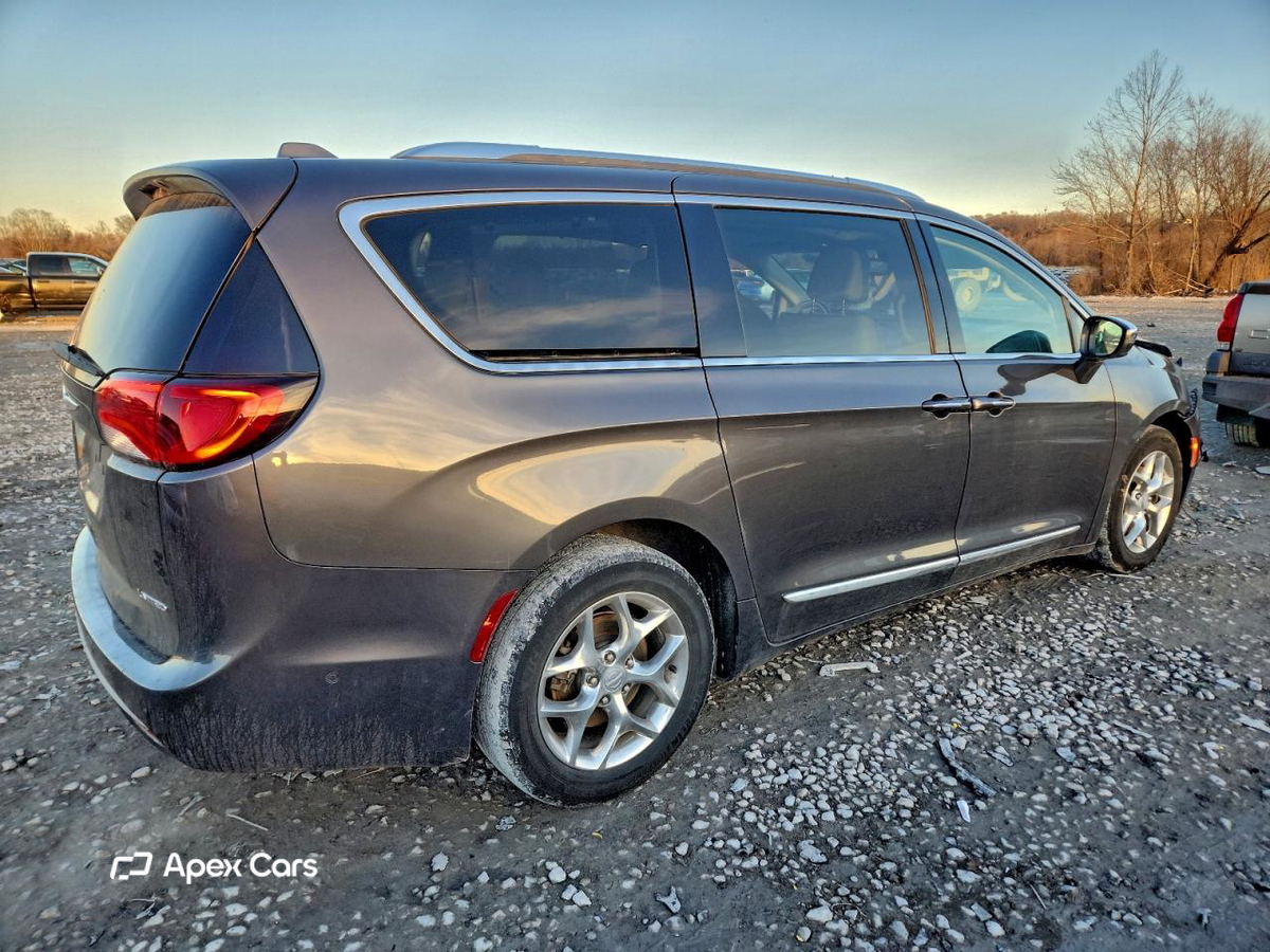 Chrysler Pacifica 2017