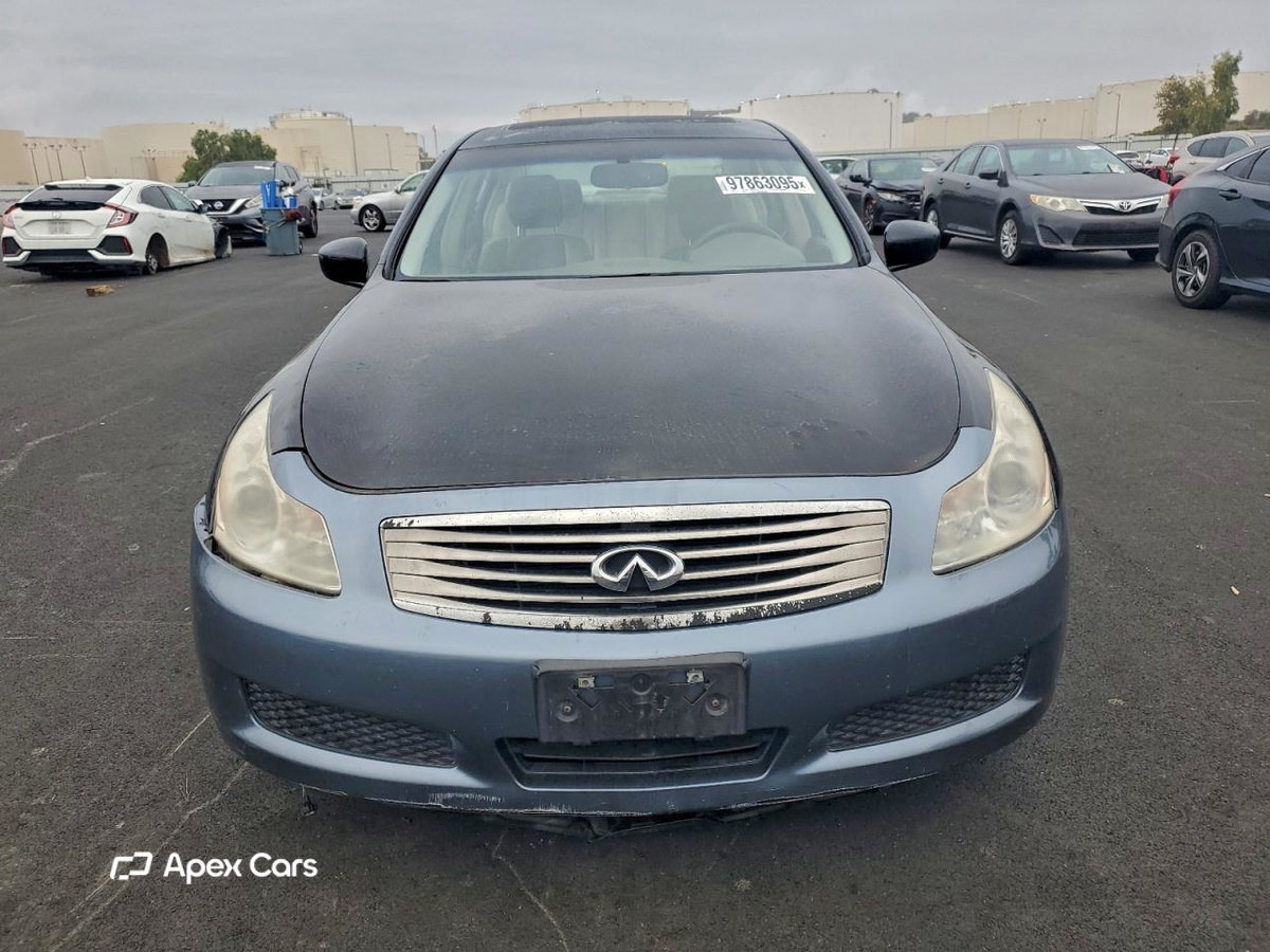 Infiniti G 2013