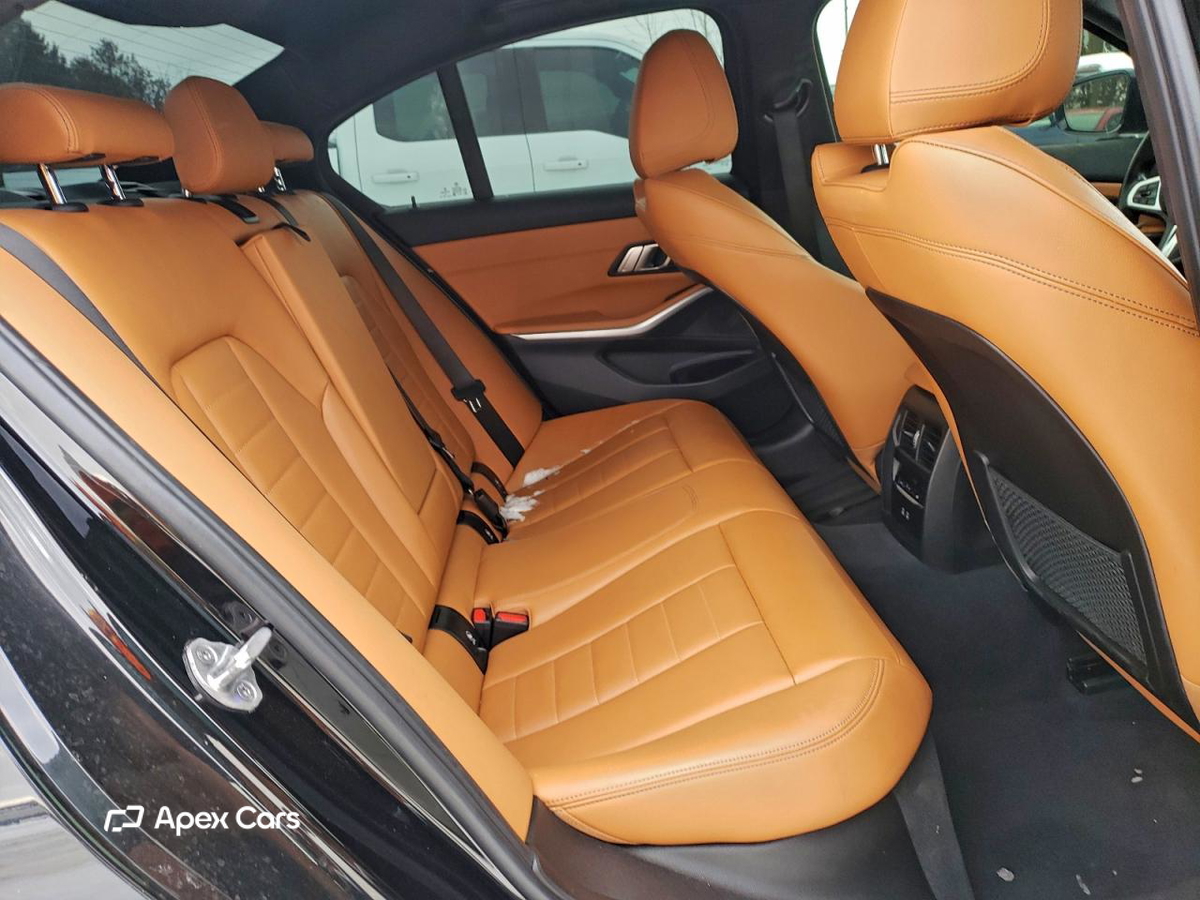 BMW Series 3 2021