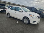 Nissan Versa 2017