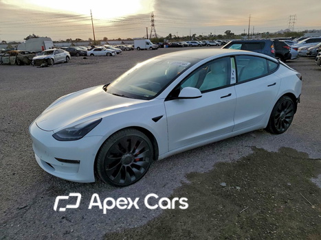 Tesla Model 3 2022 - Image 1 of 13