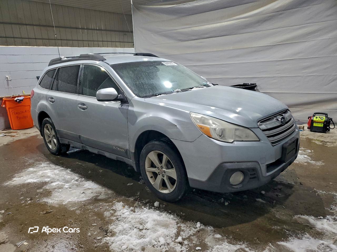 Subaru Outback 2014