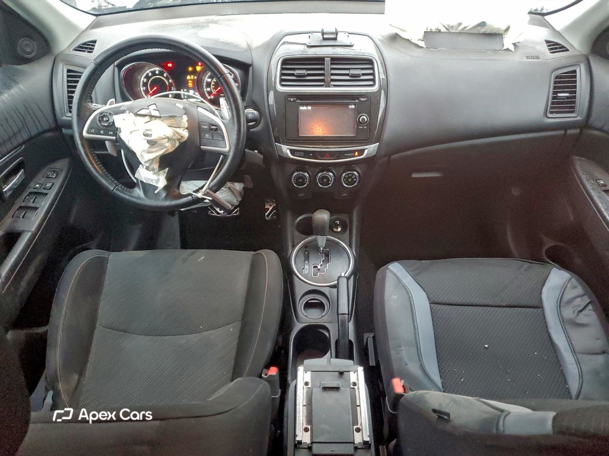 Mitsubishi Outlander 2015