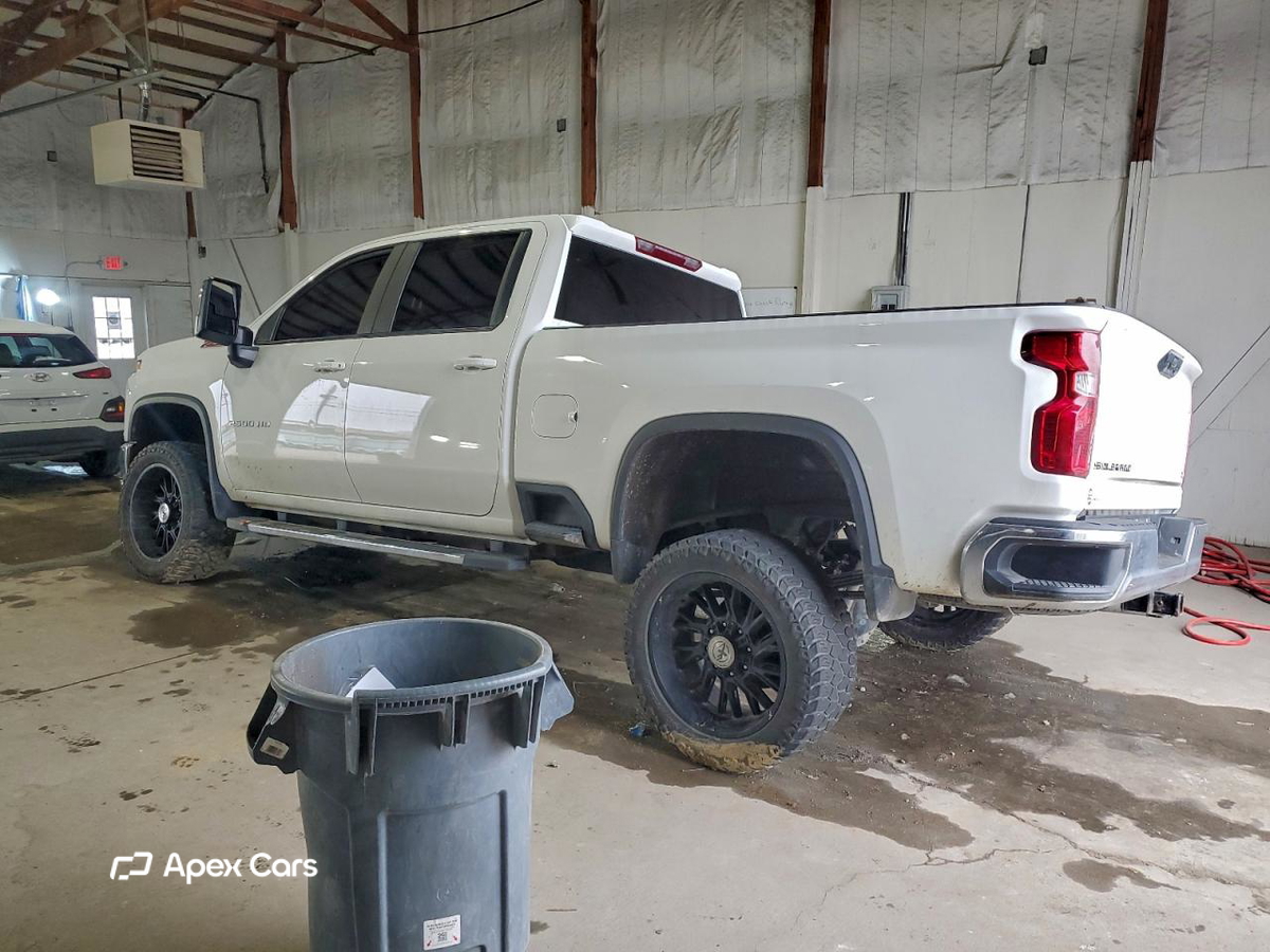 Chevrolet Silverado 2023