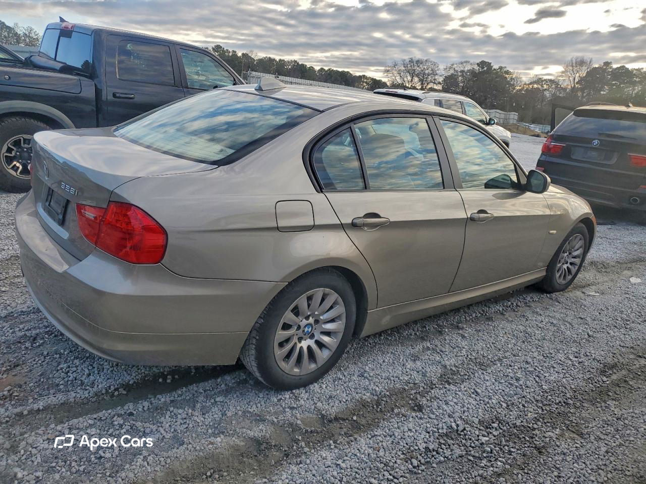 BMW Series 3 2009