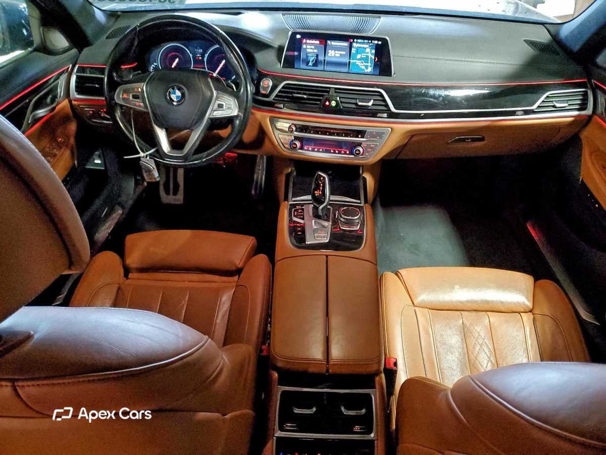 BMW Series 7 2019