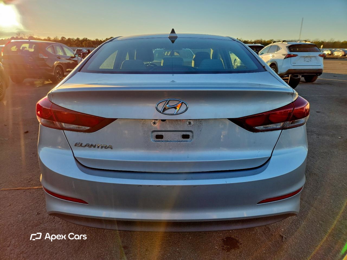 Hyundai Elantra 2017