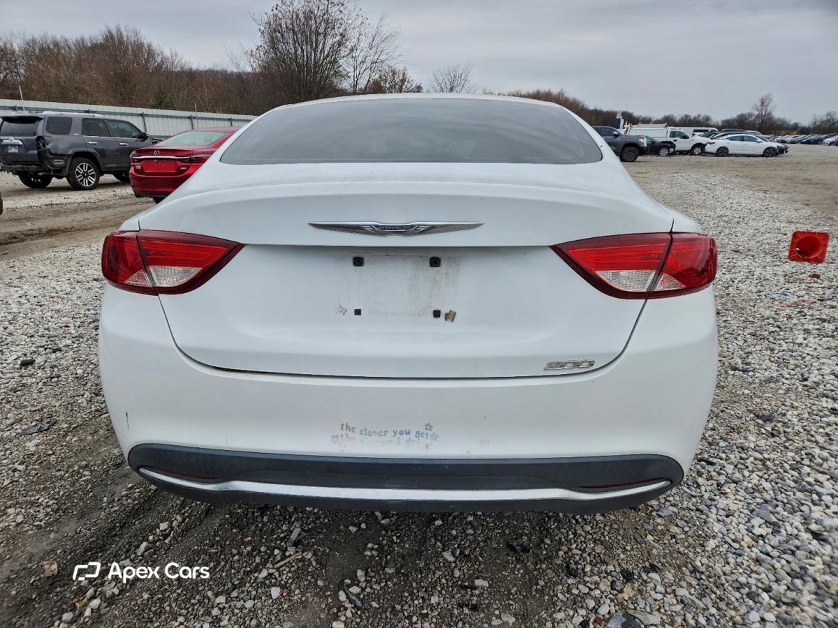 Chrysler 200 2015
