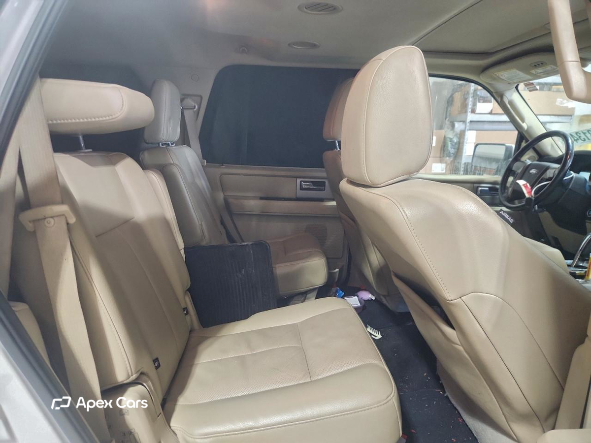 Ford Expedition 2016