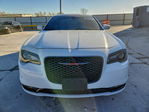 Chrysler 300 2021