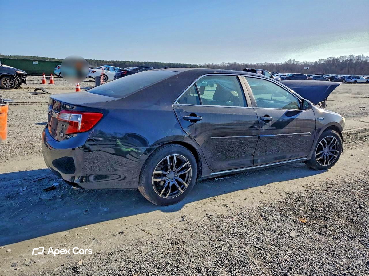 Toyota Camry 2012