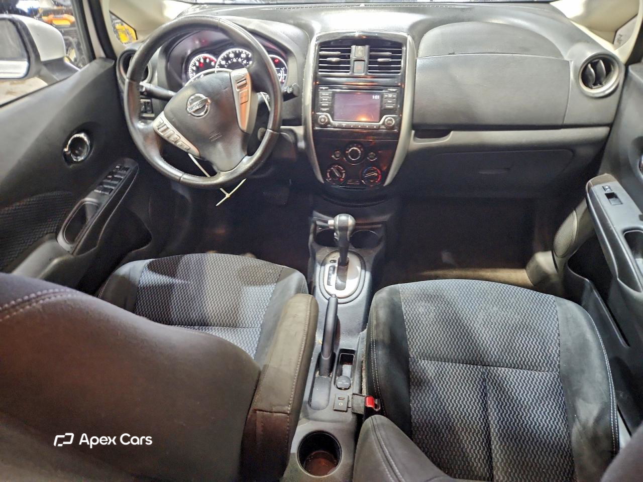 Nissan Versa 2016