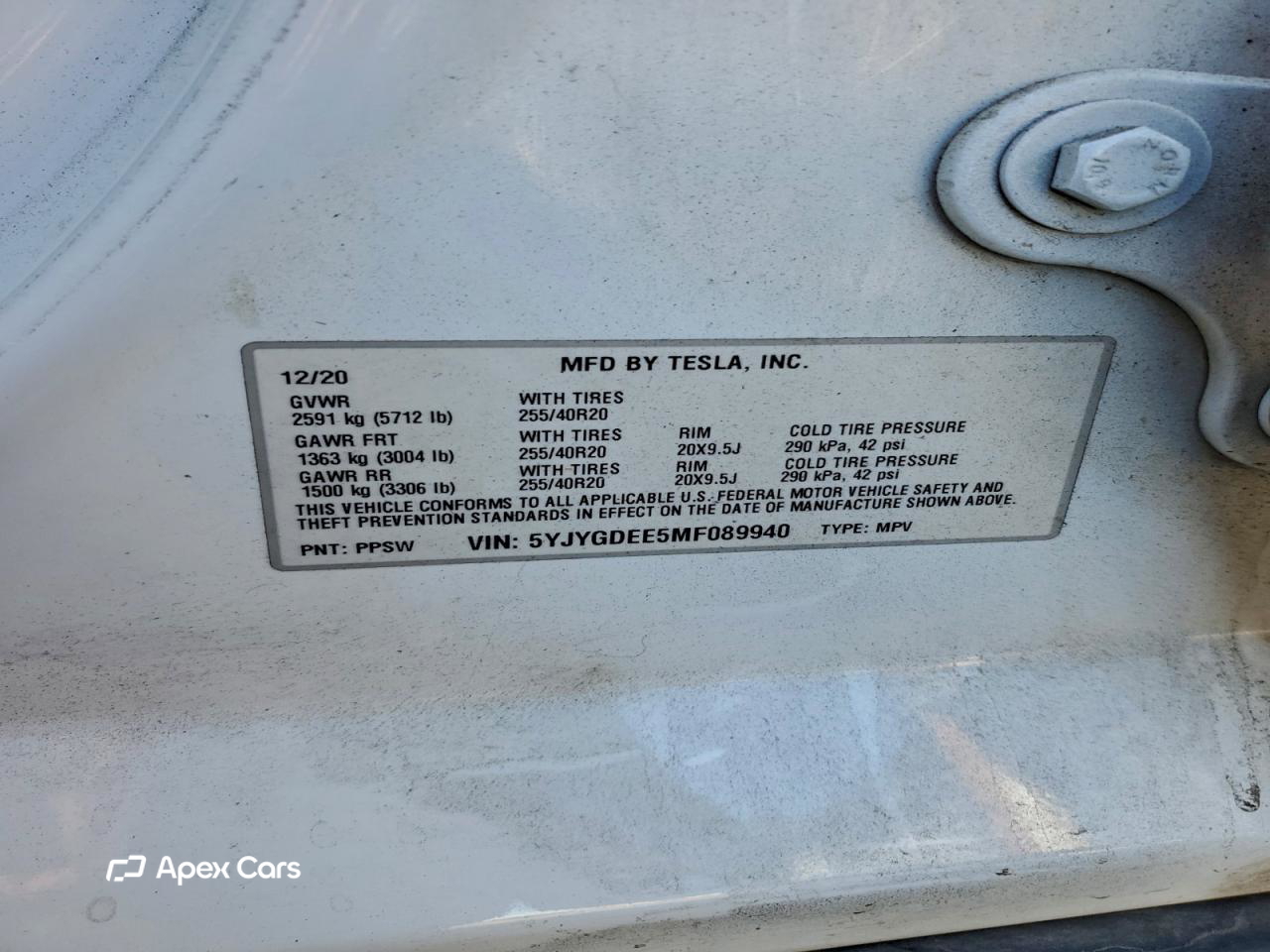 Tesla Model Y 2021