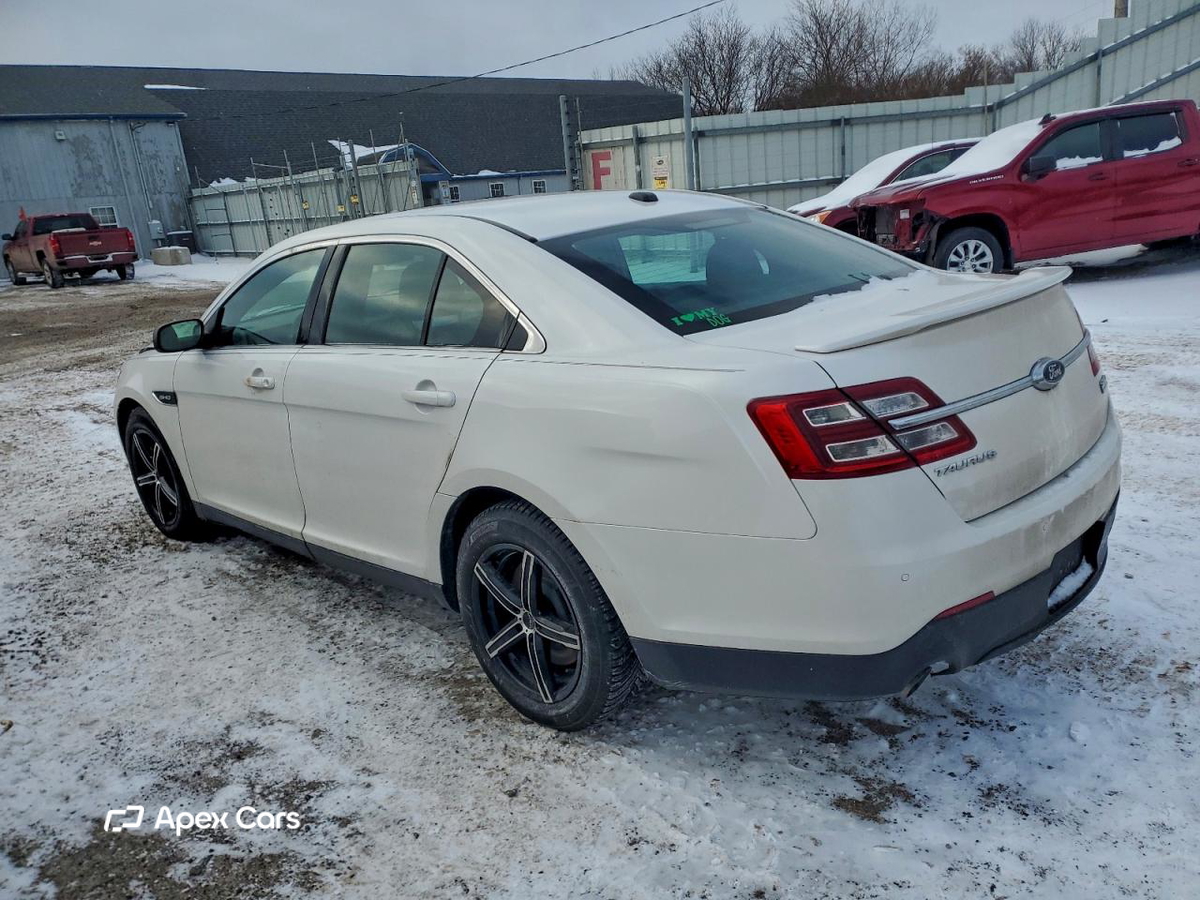 Ford Taurus 2014