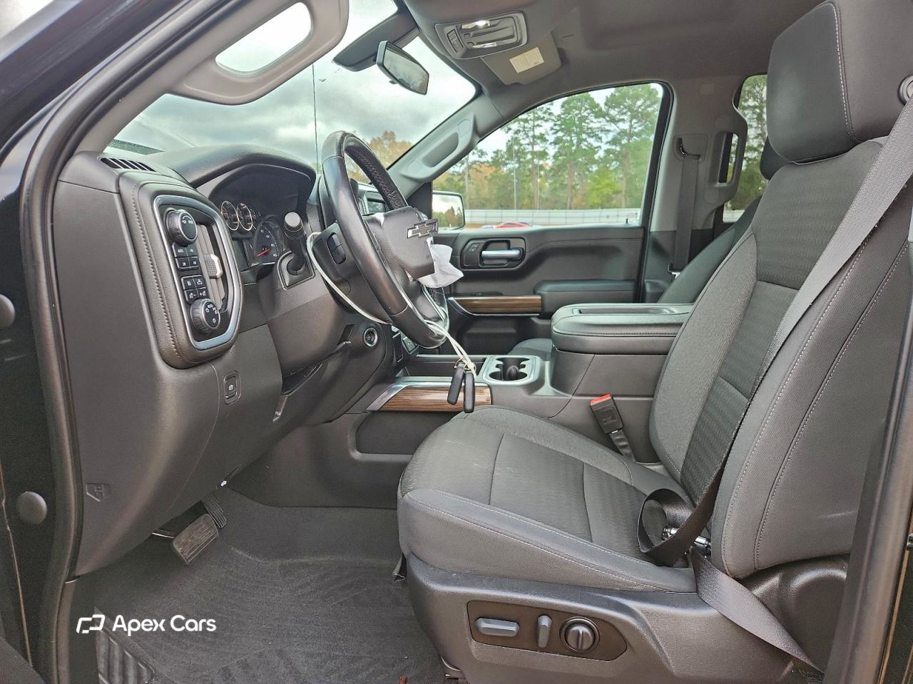 Chevrolet Silverado 2021
