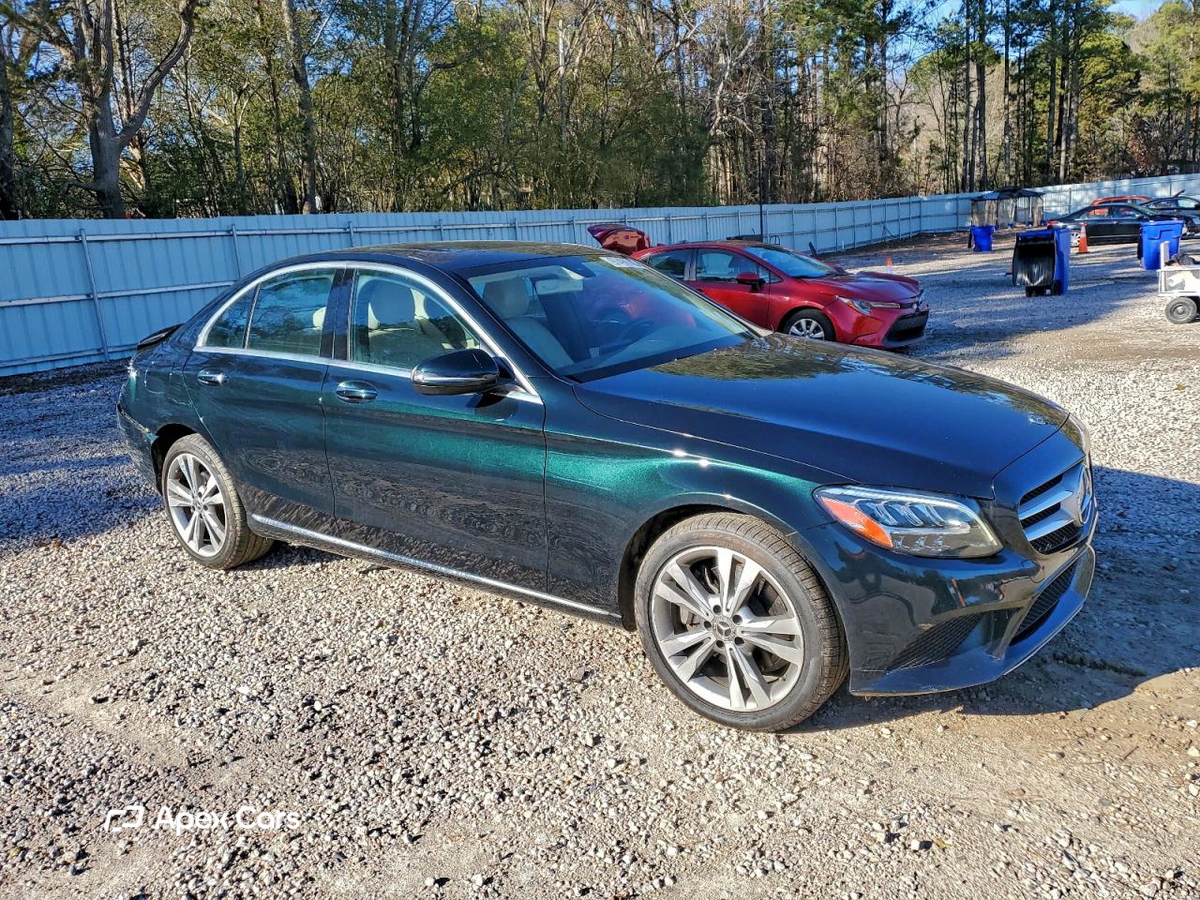 Mercedes-Benz  2019
