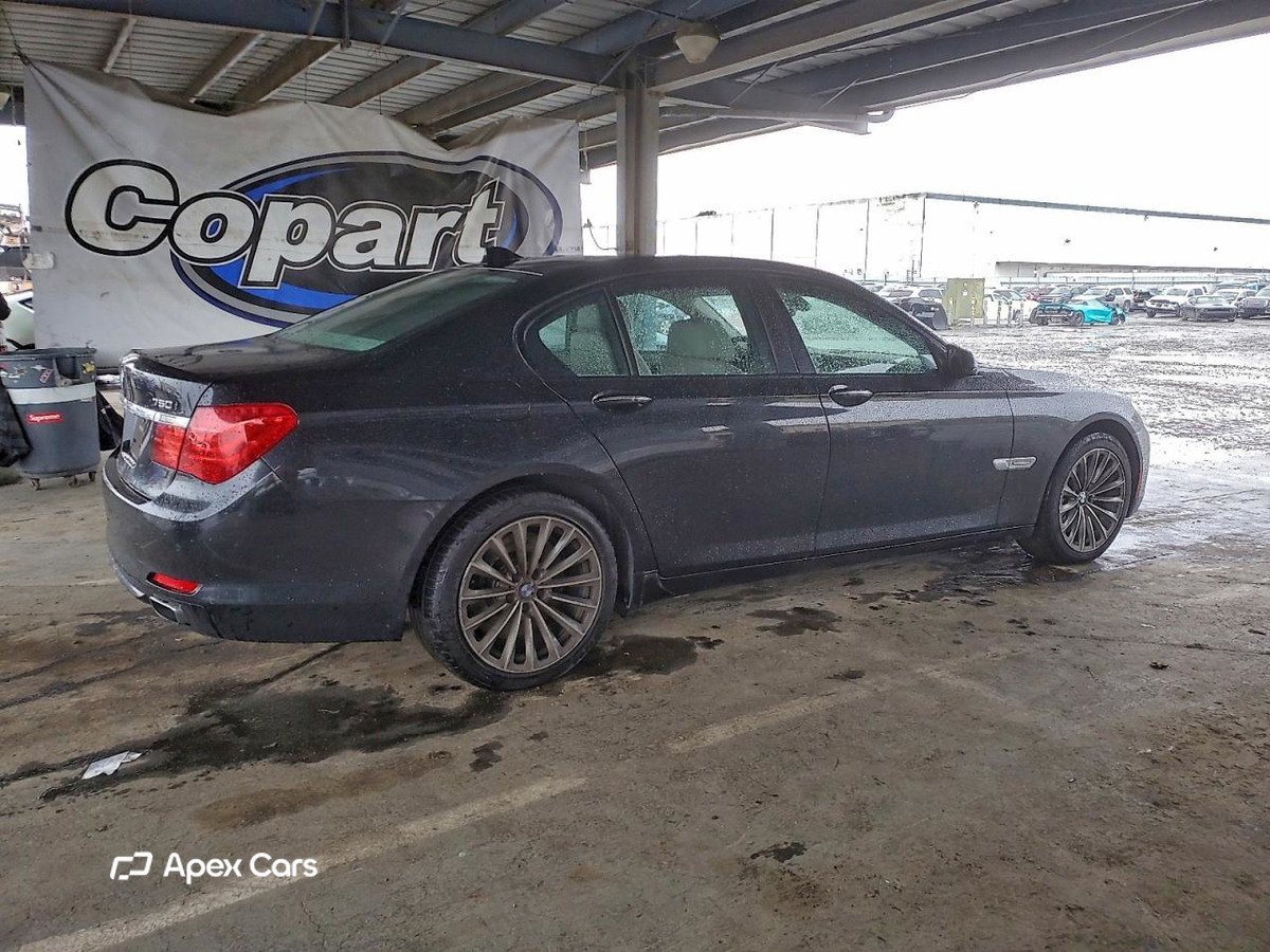 BMW Series 7 2009