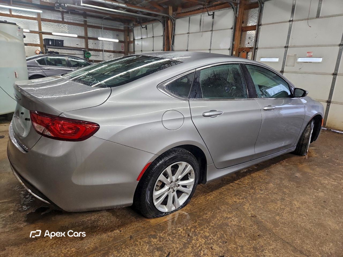 Chrysler 200 2015