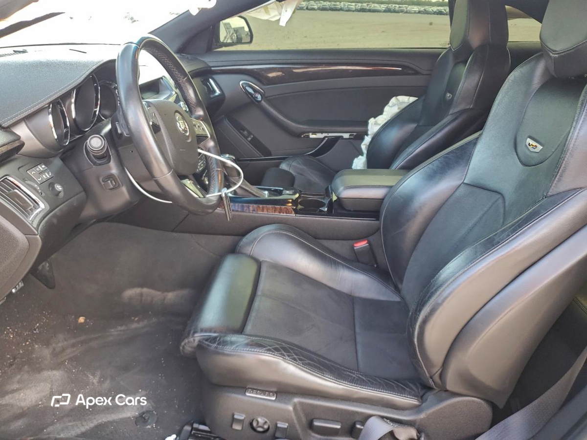 Cadillac CTS 2011