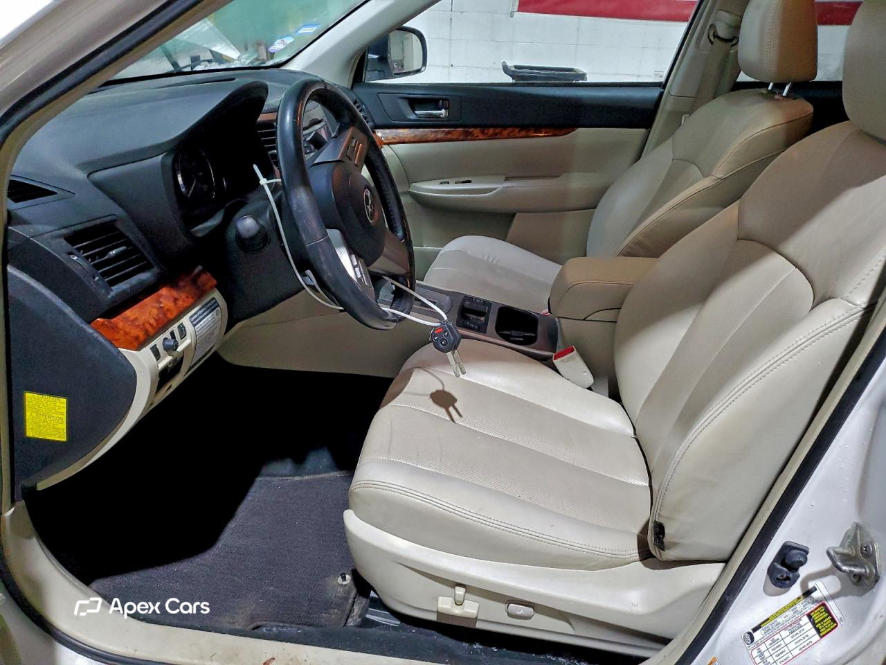 Subaru Outback 2011
