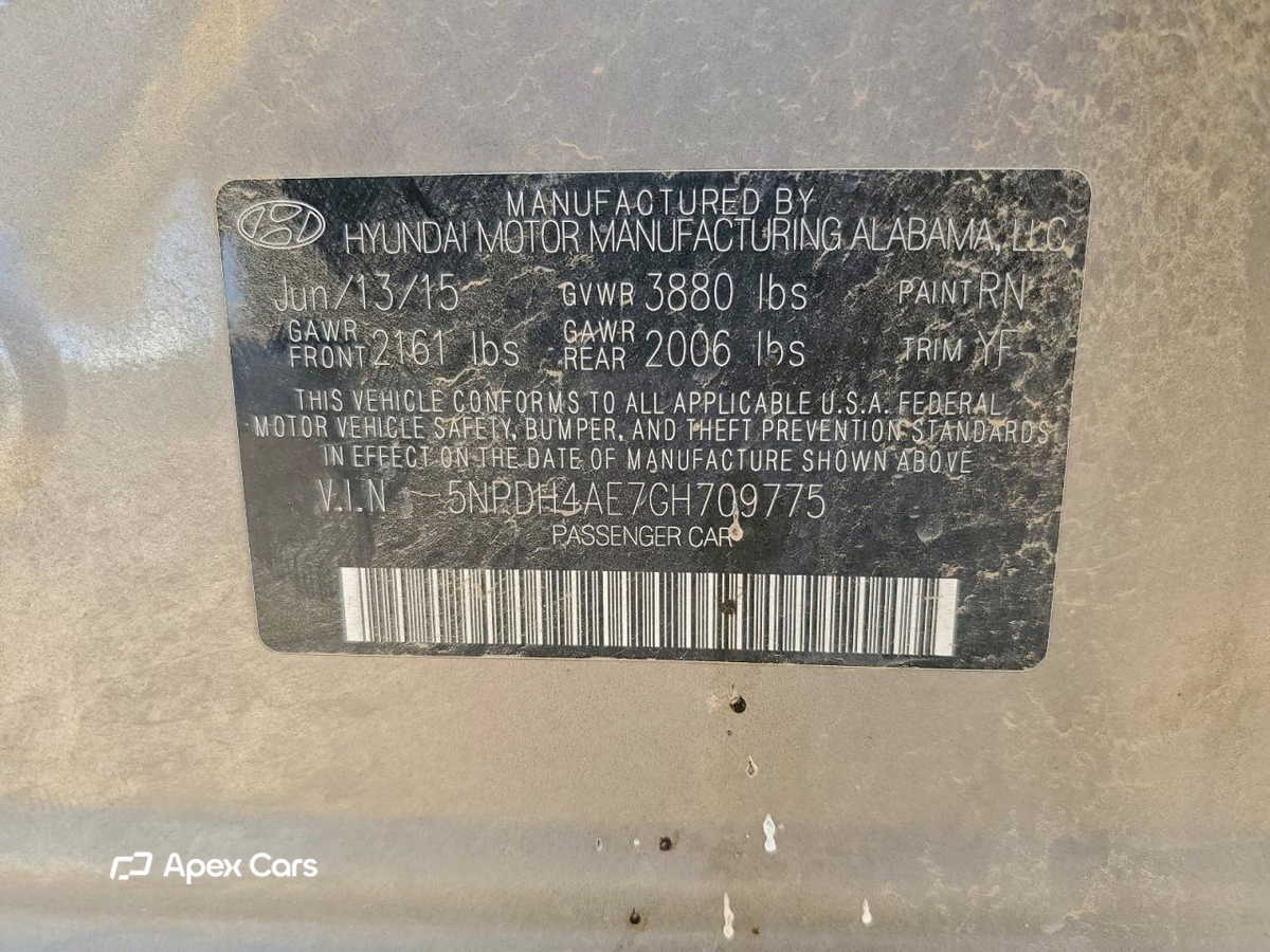 Hyundai Elantra 2016