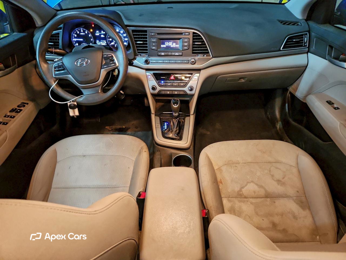 Hyundai Elantra 2017