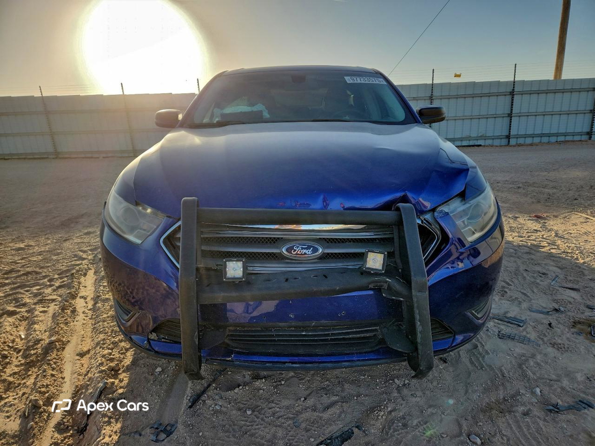 Ford Taurus 2015