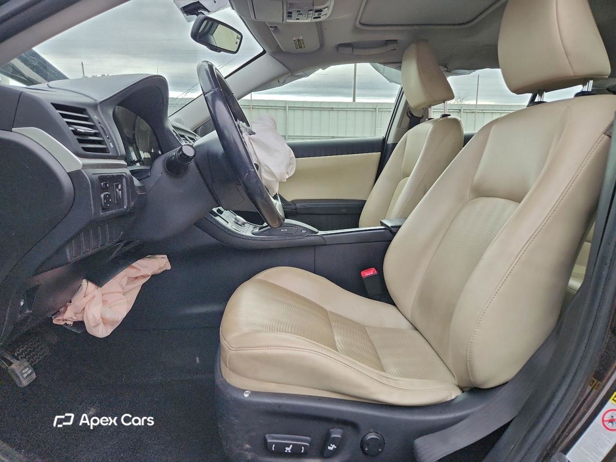 Lexus CT 2012