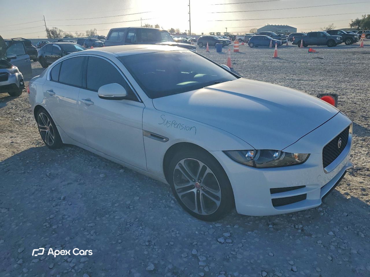 Jaguar XE 2017
