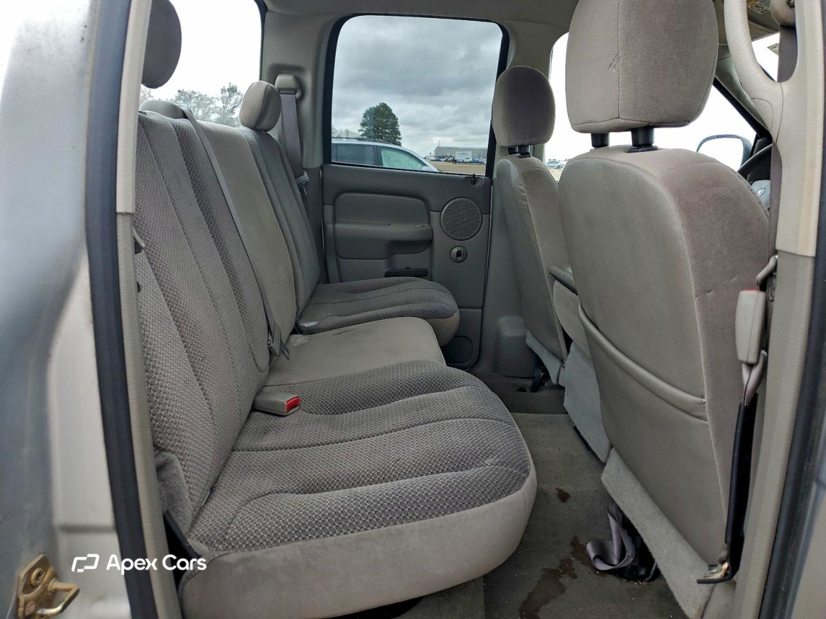 Dodge RAM 2005