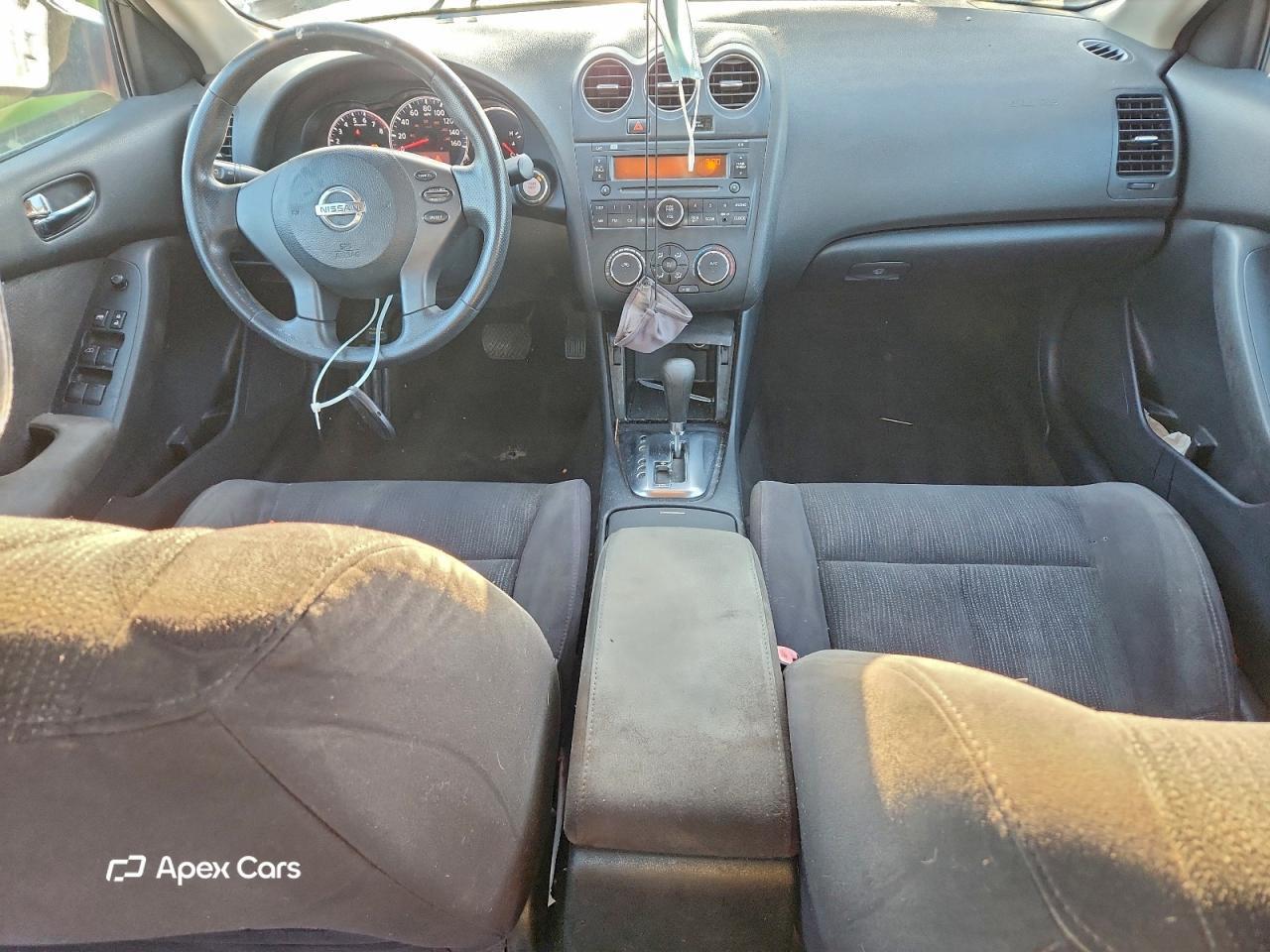 Nissan Altima 2011