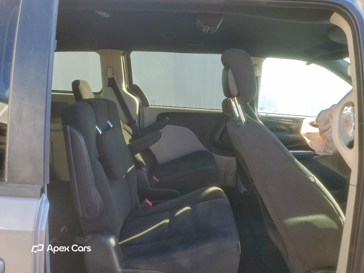 Dodge Caravan 2017