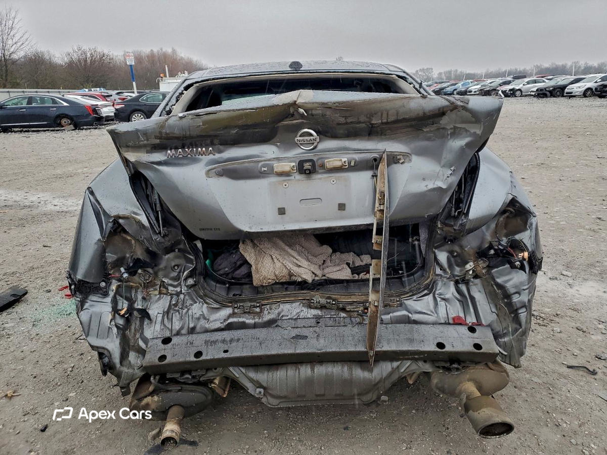 Nissan Maxima 2014