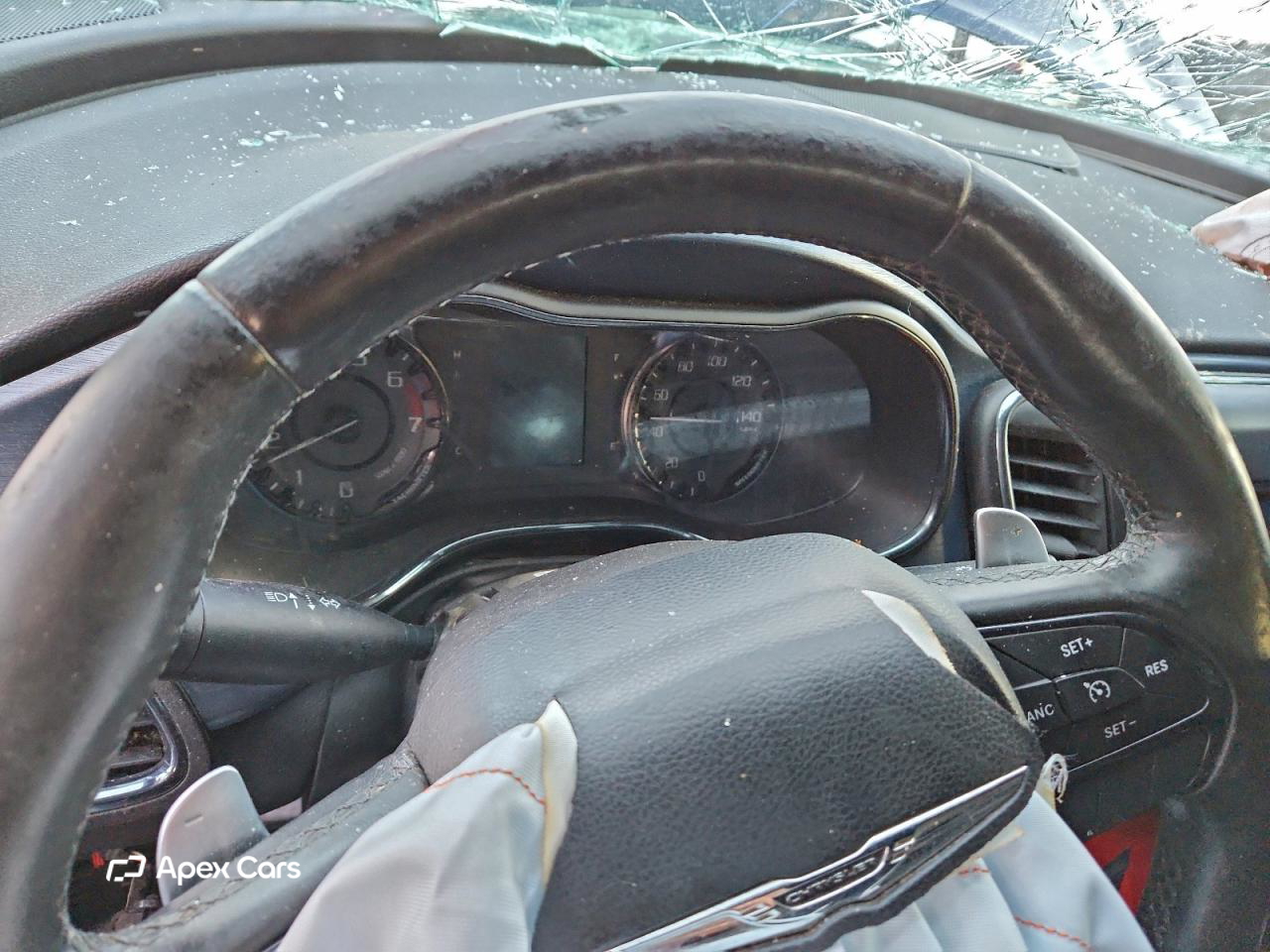 Chrysler 200 2015