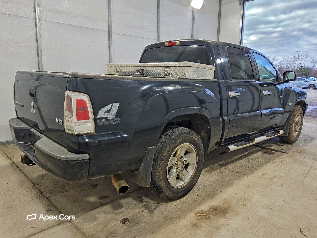 Mitsubishi Raider 2006