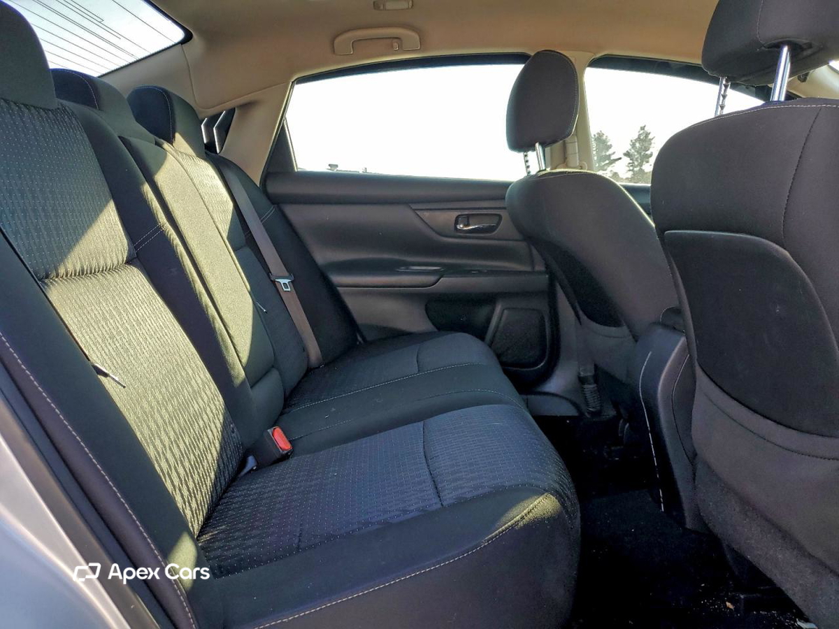 Nissan Altima 2016
