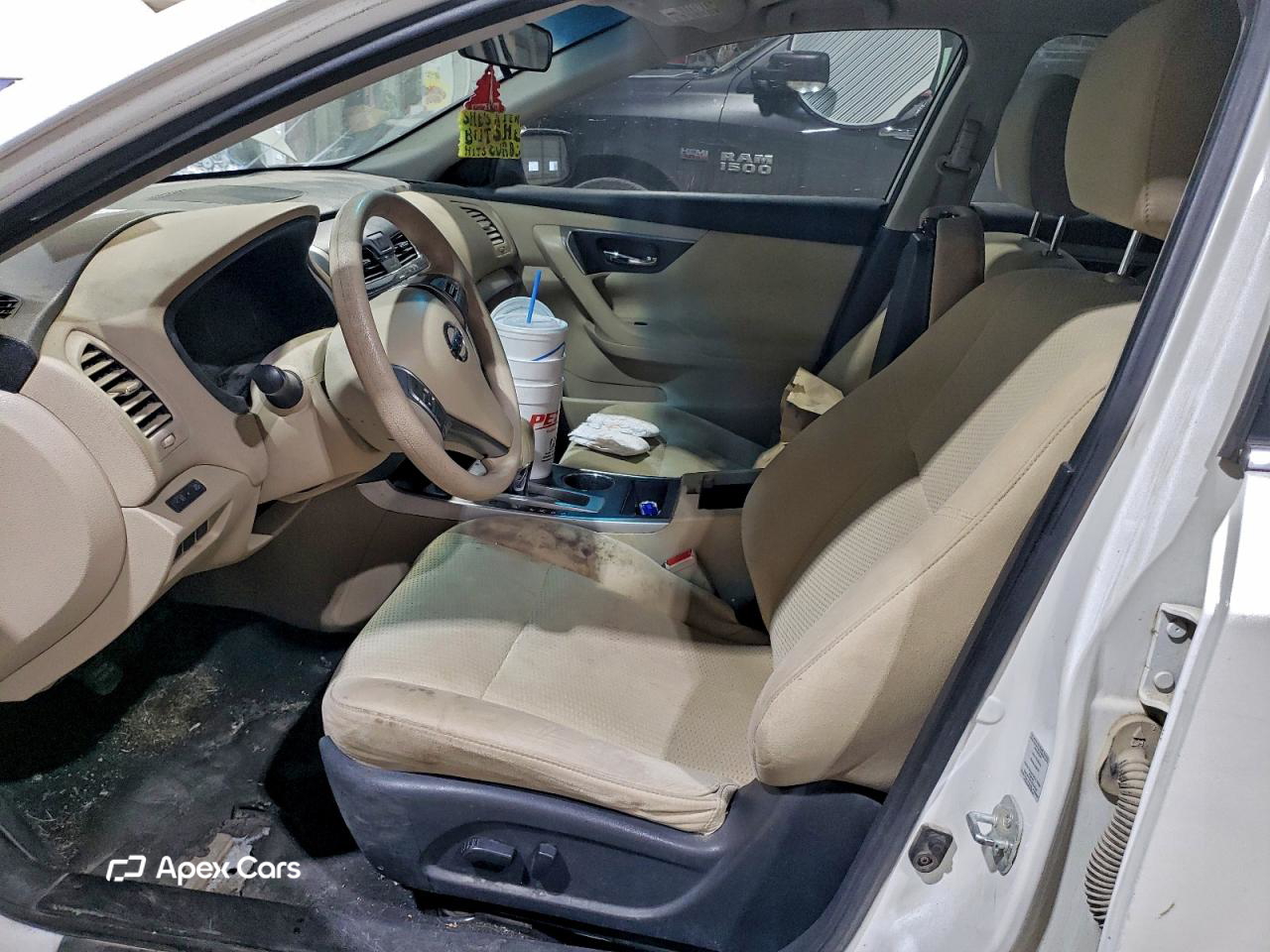 Nissan Altima 2015