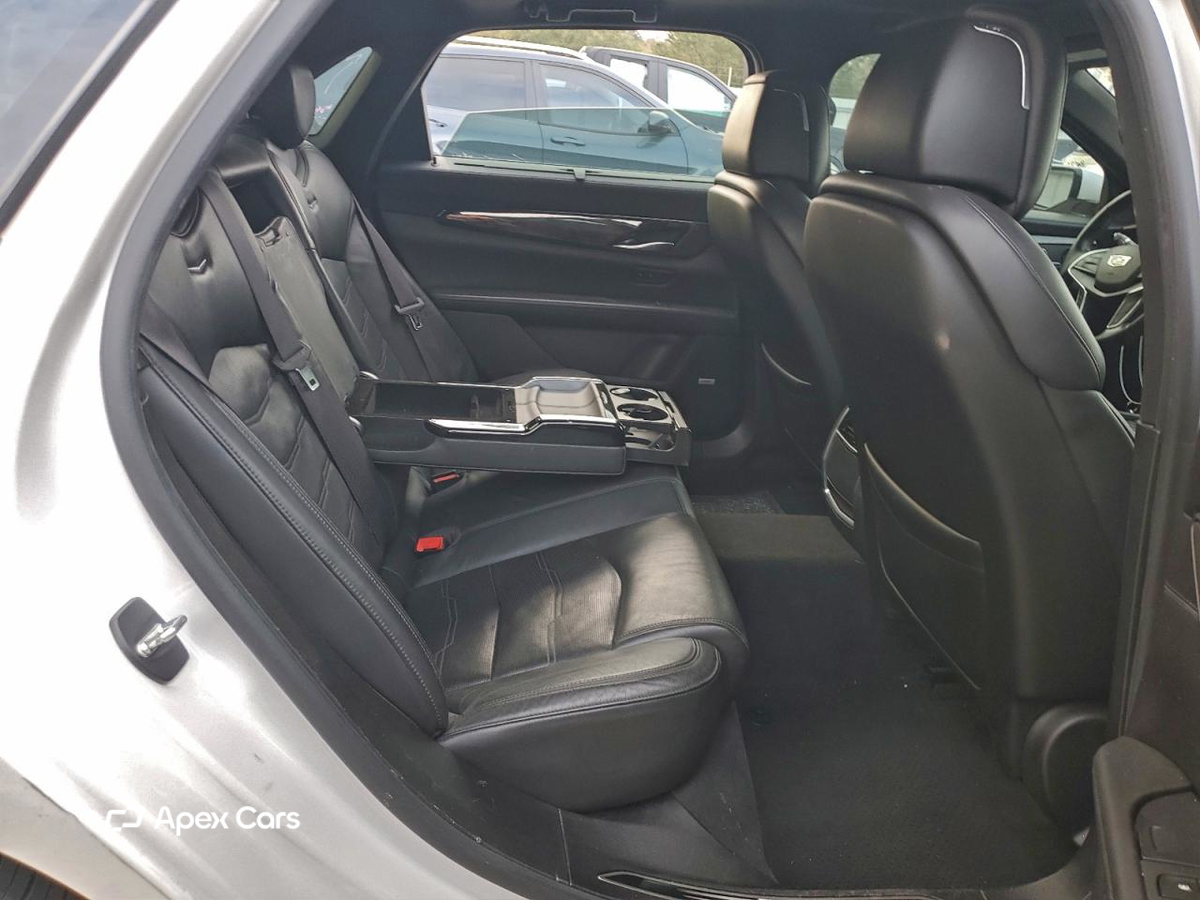 Cadillac CT6 2016